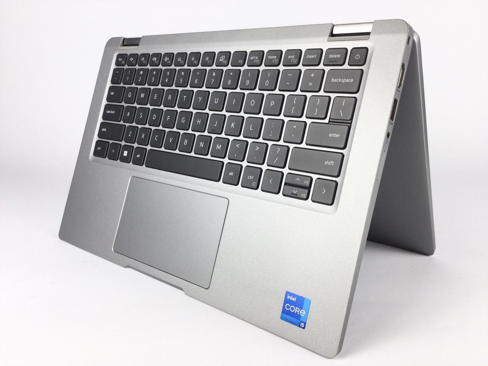 Dell Latitude 5330 2-in-1 13″ i5-1245U 16GB RAM 256GB NVMe Win11 No AC Adapter