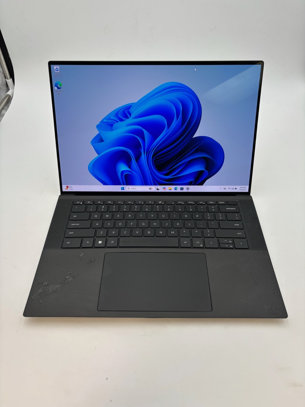 Dell XPS 15 9510 15.6″ 1 TB SSD 64 GB RAM i7-11800H RTX 3050 Windows 11 Pro