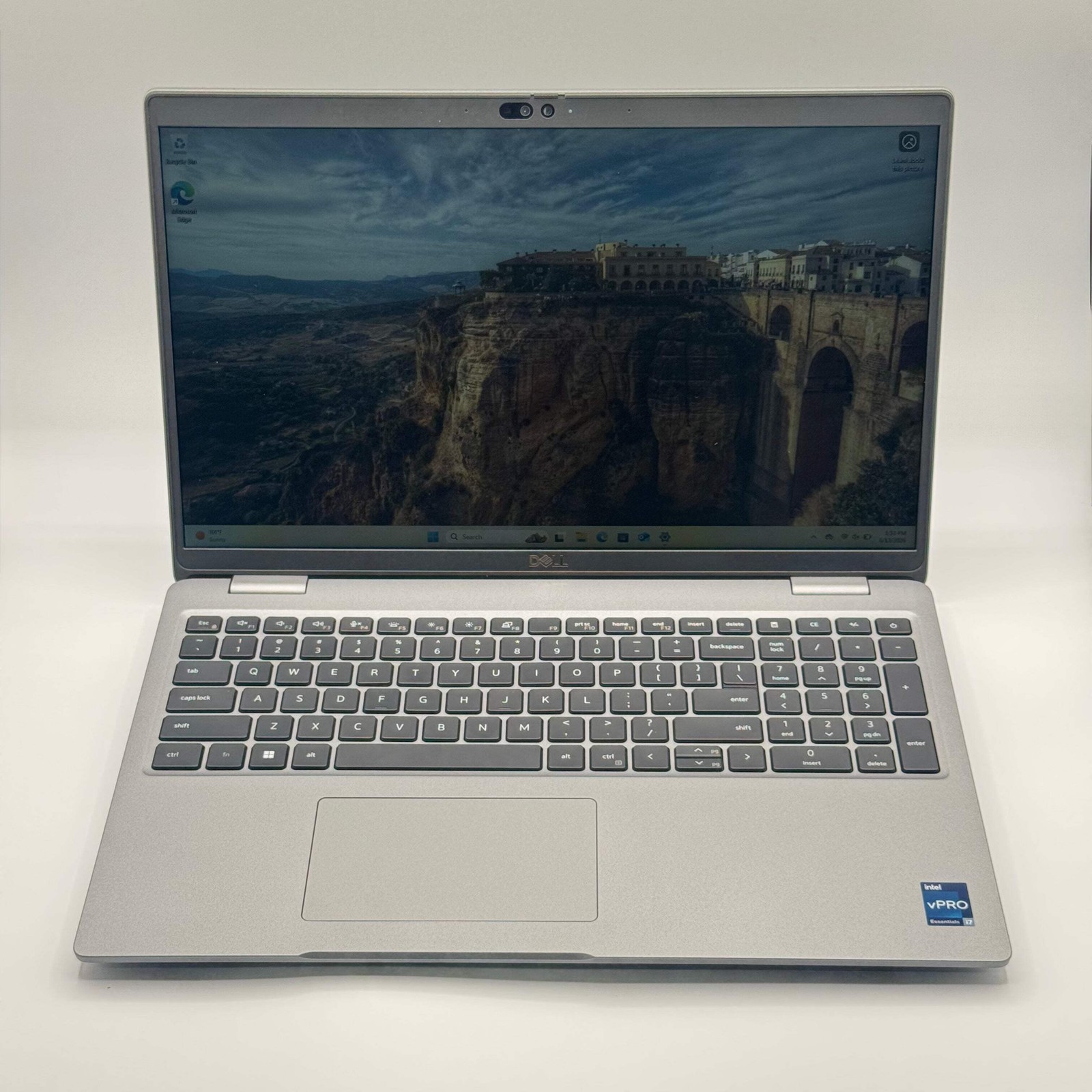 Dell Latitude 5540 14-inch i7 13th Gen 16GB 500GB Laptop Silver