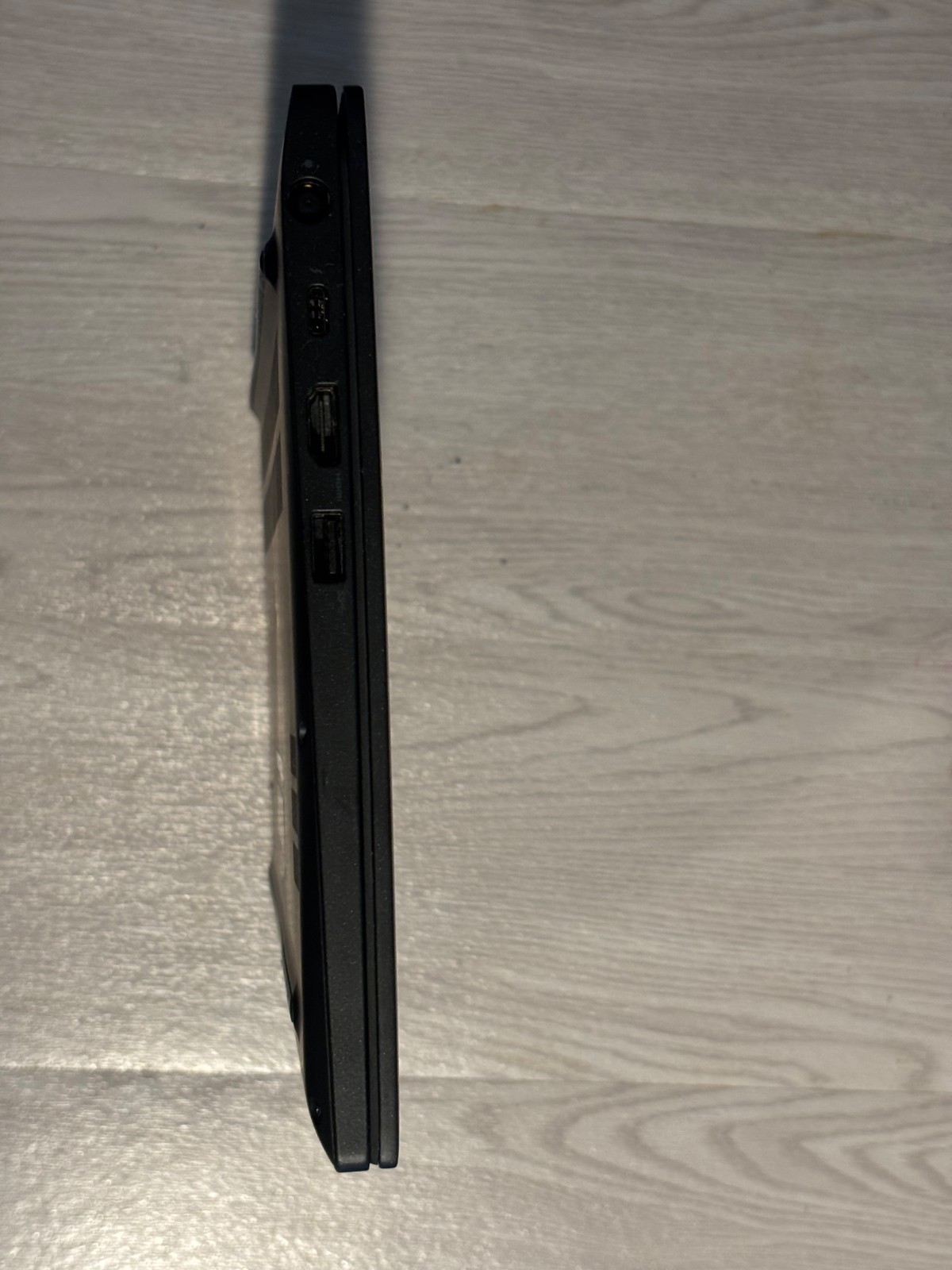 DELL LATITUDE 7280 INTEL CORE I7-7600U 2.80GHZ 16GB RAM NO HD NO CHARGER