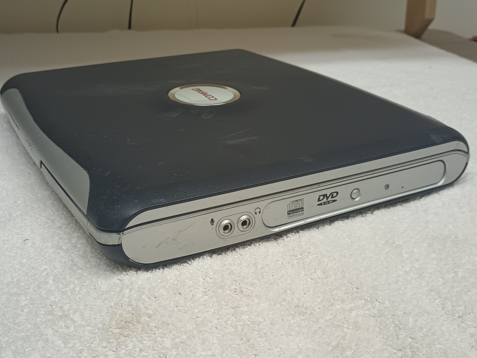 Compaq Presario 700 14.1 Inch Laptop CM2130 Model 725LA For Parts Or Repair