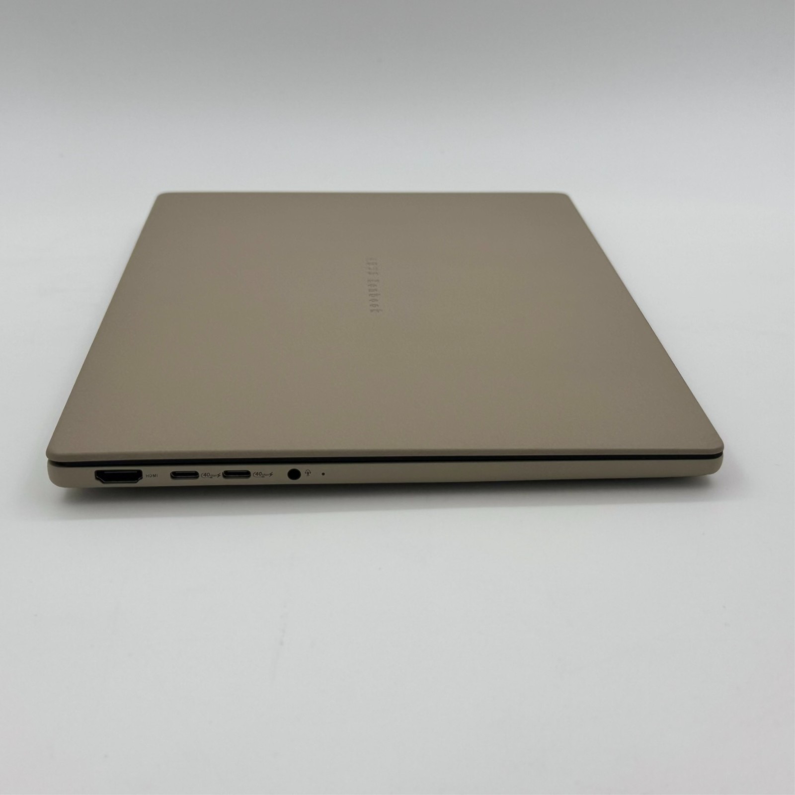 ASUS Zenbook A14 14″ OLED Laptop Snapdragon X Plus 16GB 512GB Copilot+ PC Beige