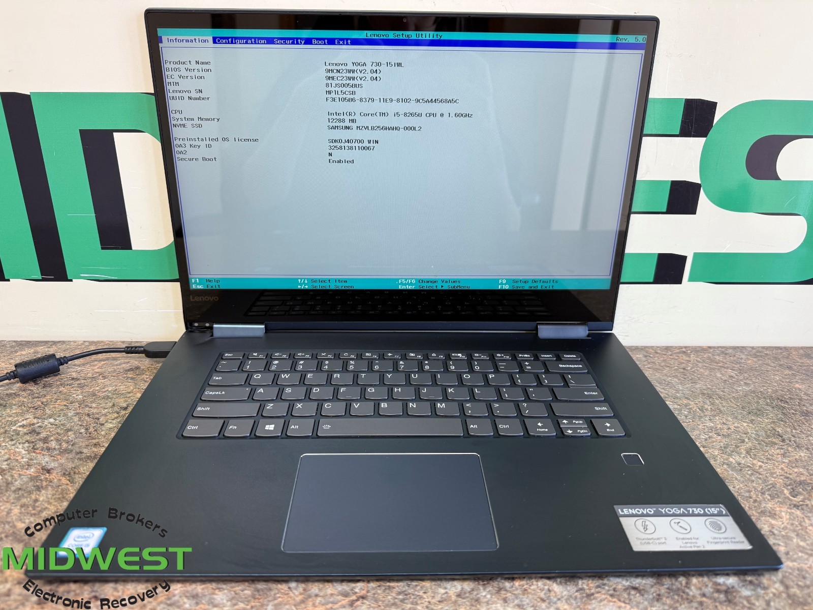Lenovo Yoga 730-15IWL i5-8265U 1.6GHz 12GB 256GB SSD (For Parts)