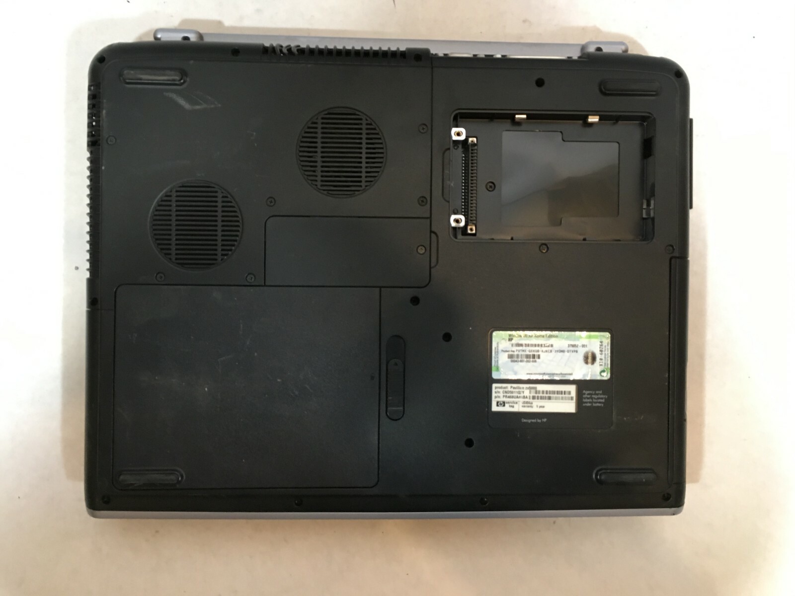 HP Pavilion vz5000 AMD Athlon XP 1.60 GHz 768 MB Ram