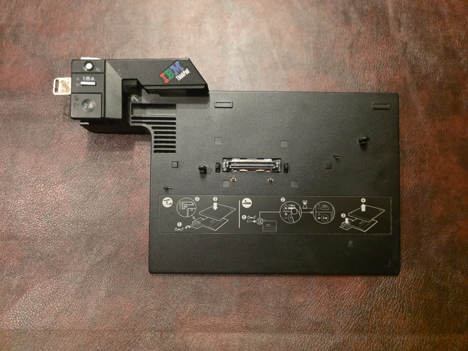 Lenovo ThinkPad T61 15 Inch Windows XP 4GB RAM 80GB SSD Core 2 Duo T7300