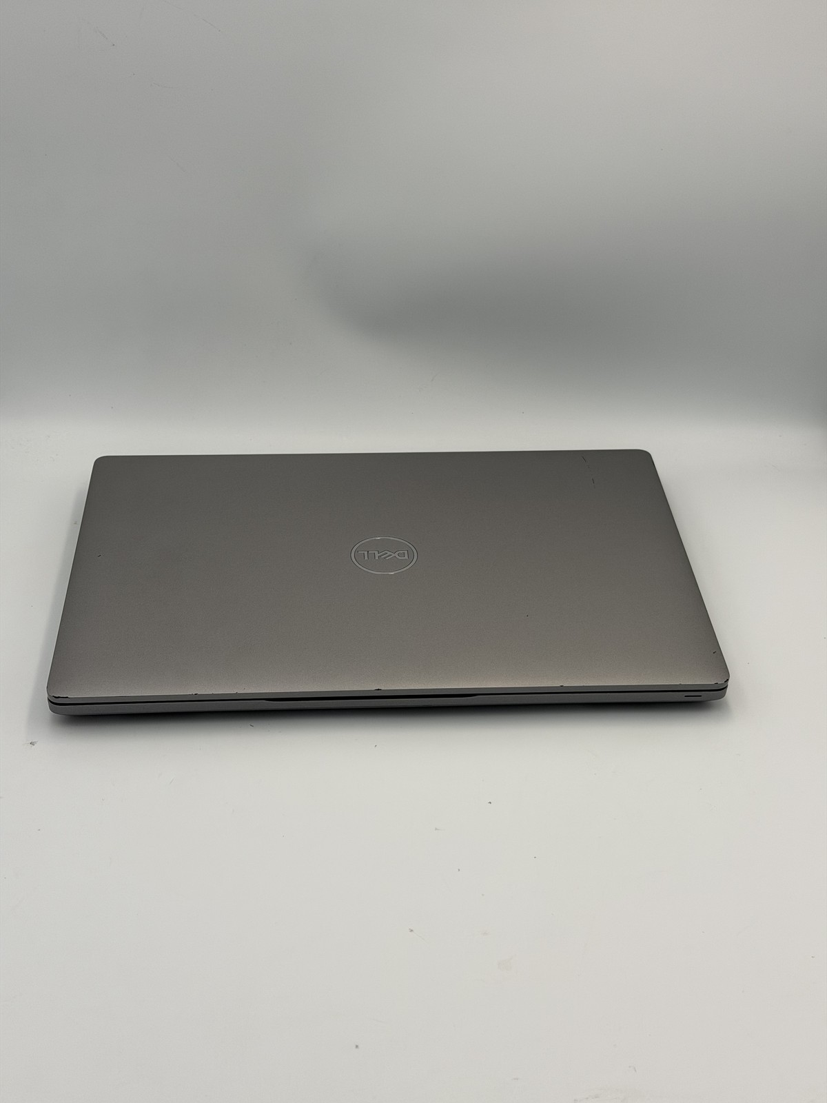 Dell Latitude 5430 (2022) Intel Core i7-1085H 2.70GHz 16GB RAM 256GB SSD