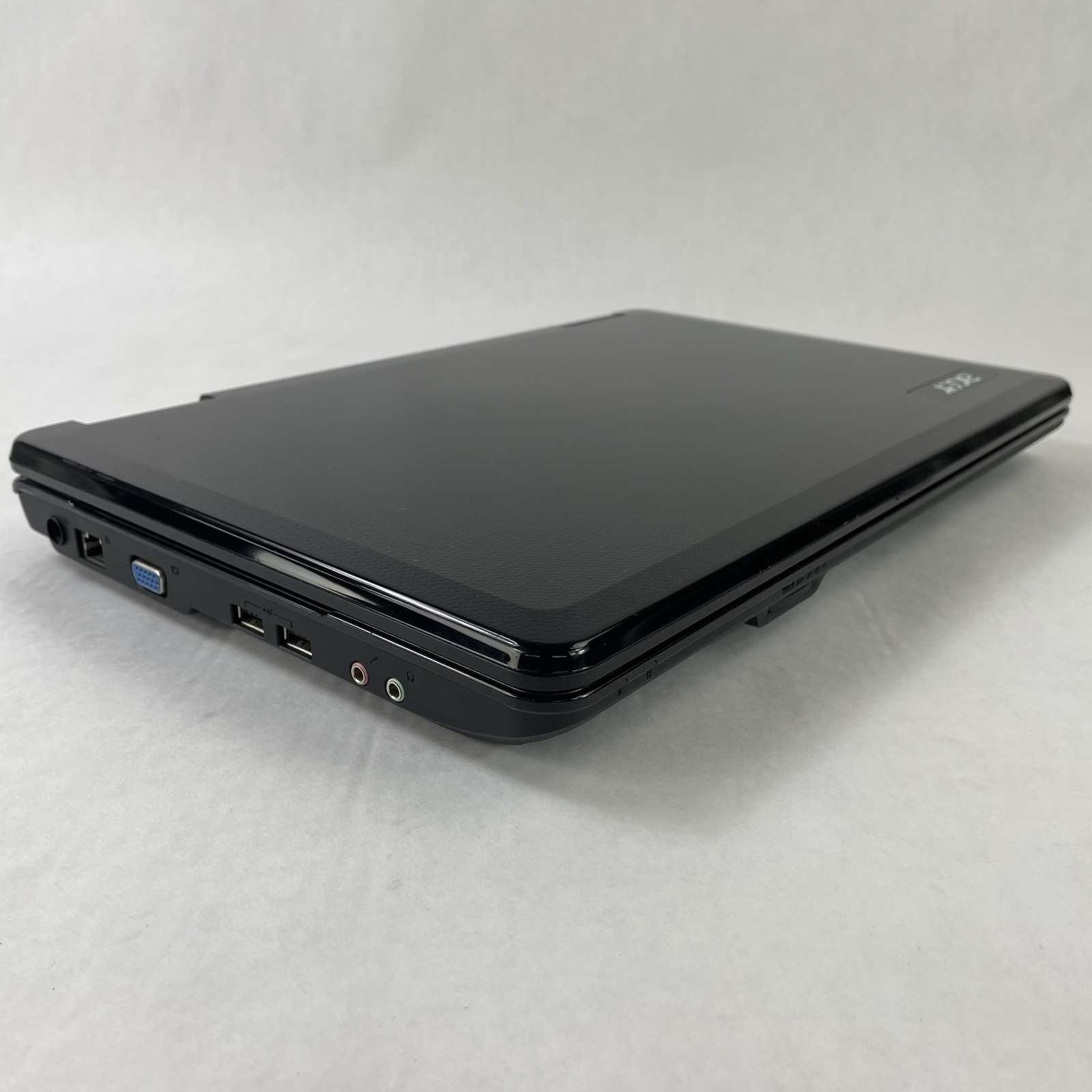 Aspire 5517 15.6″ AMD Athlon TF-20 1.60 GHz 3 GB RAM No SSD No OS No AC
