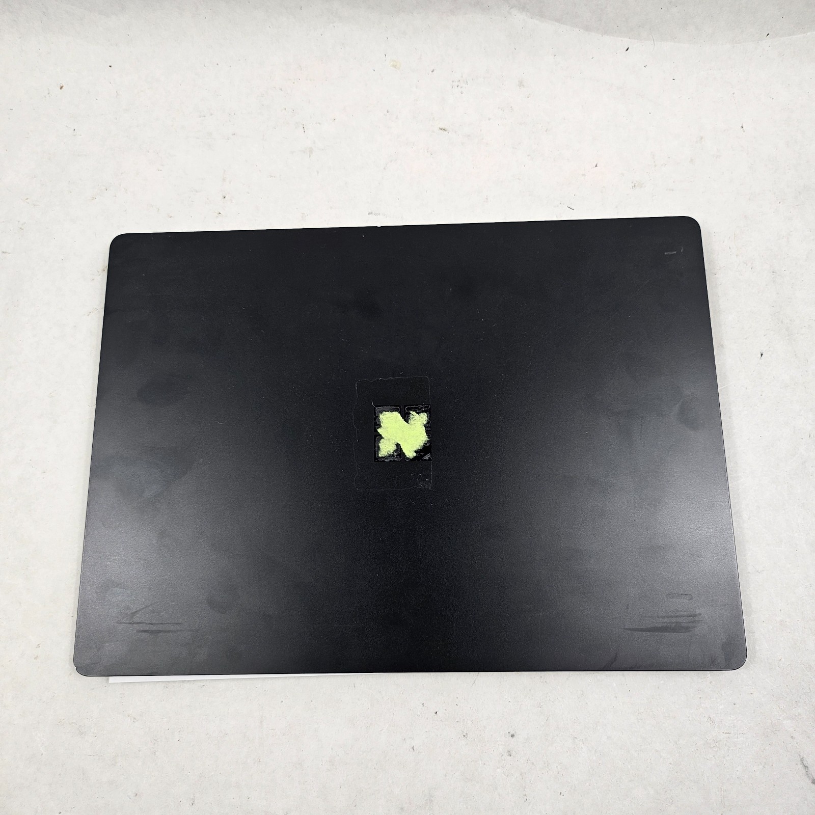 Microsoft Surface Laptop 3 15.6” i7-1065G7 512GB SSD 16GB RAM CRACKED SCREEN