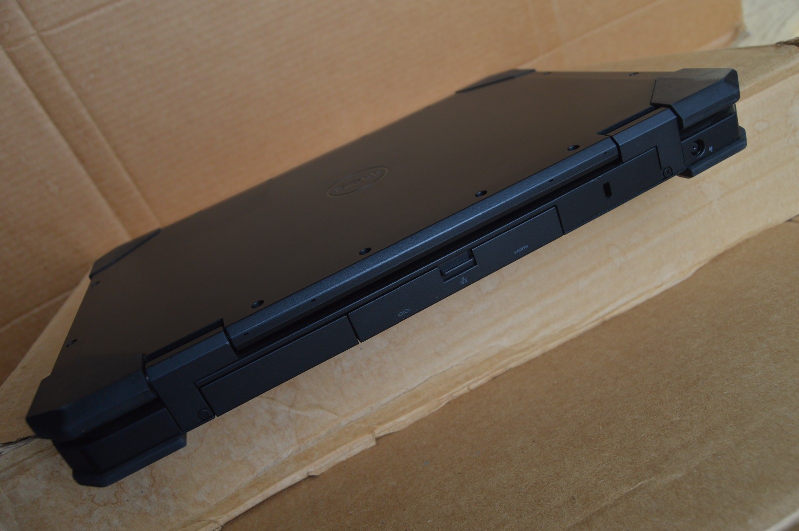 Dell Latitude Rugged 5420 i7-8650U FHD Touch 16GB 1TB RX540 GPS LTE Backlit KB