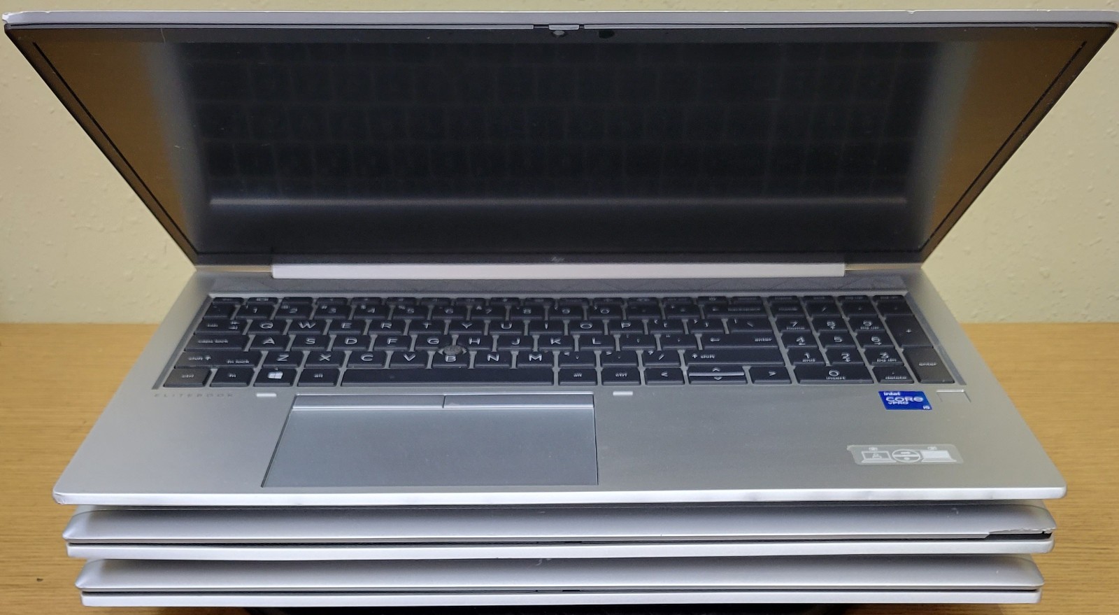 (Lot of 3)HP EliteBook 850 G8 i5-11th Gen 2.4/2.60GHz 16GB No OS/SSD/HDD