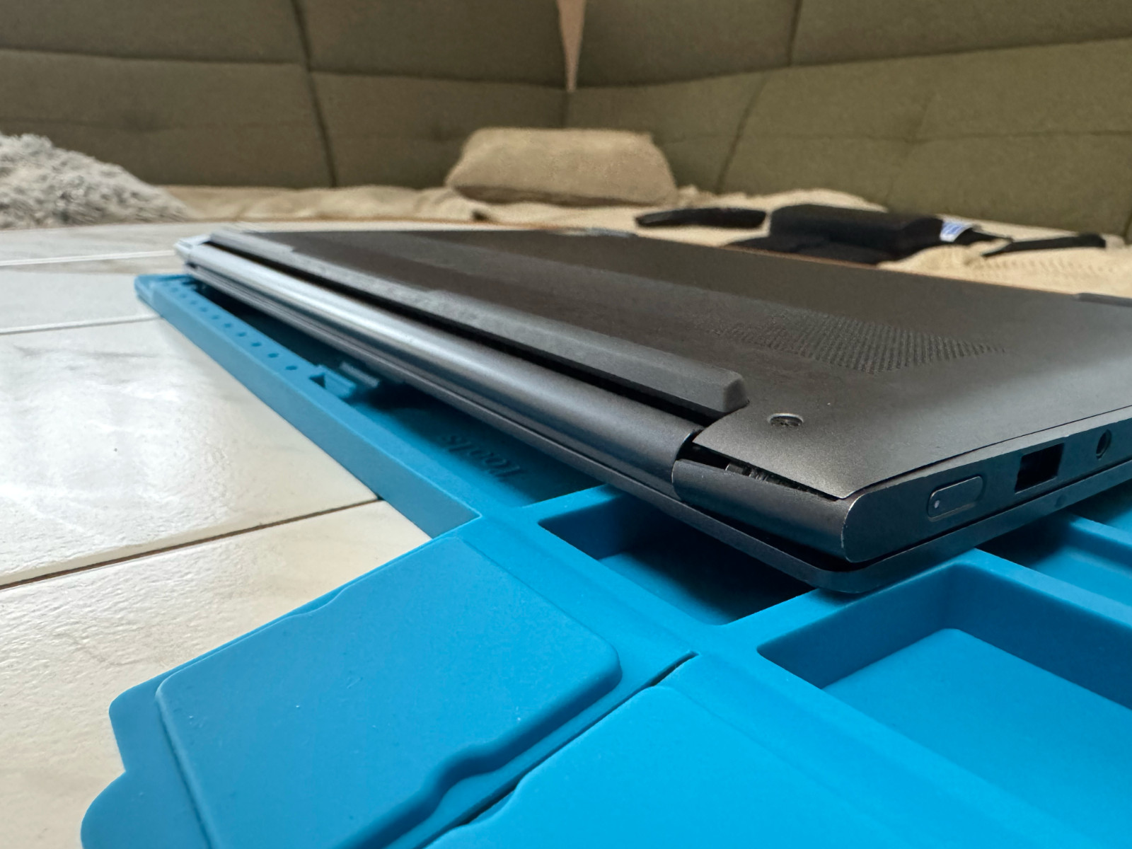 Lenovo Yoga Slim 7 Pro 14ACH5 / AMD Ryzen 5 5600H / 16GB RAM / 512GB SSD