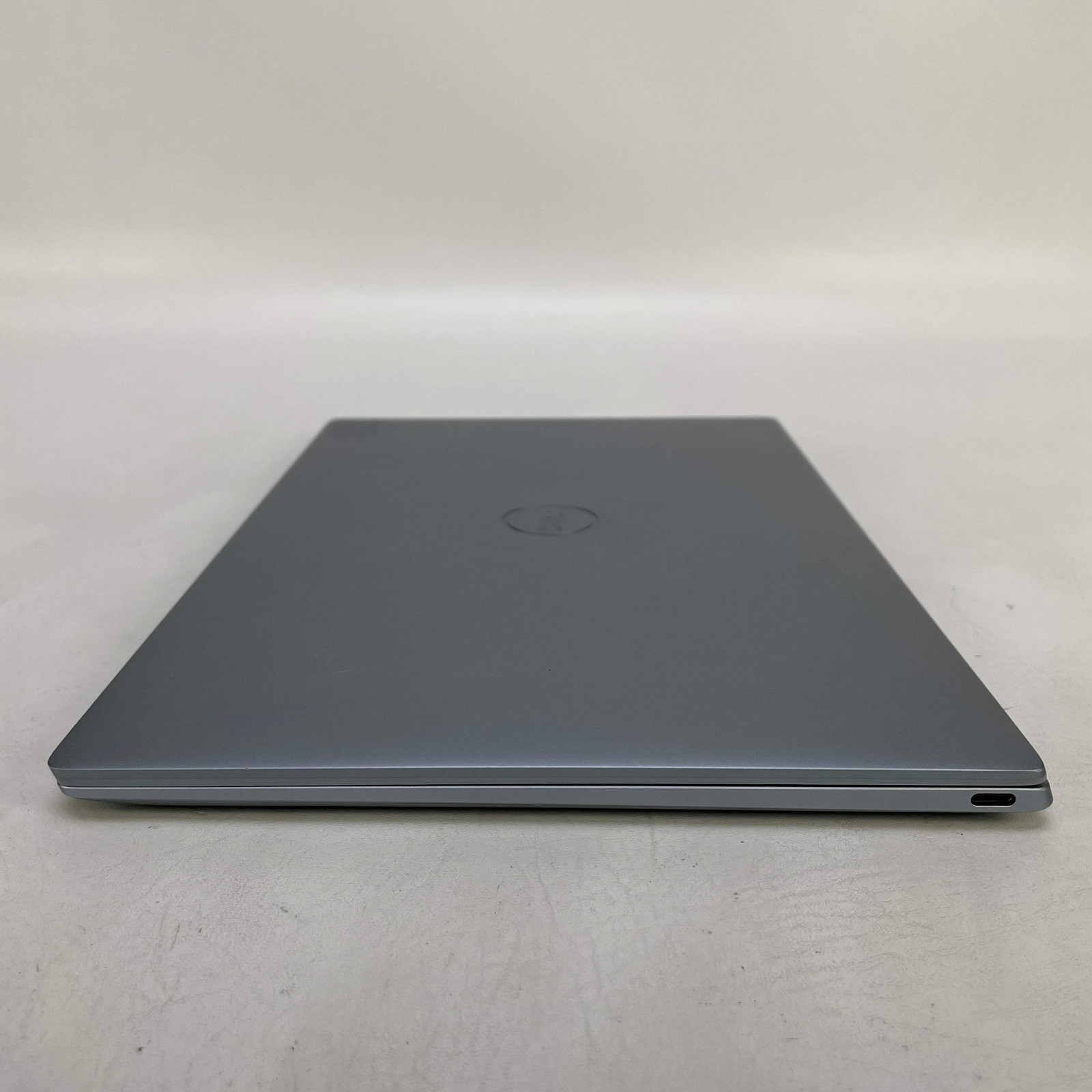 Dell XPS 9315 13.4″ i5-1230U 1.0GHz 16GB RAM 512GB SSD