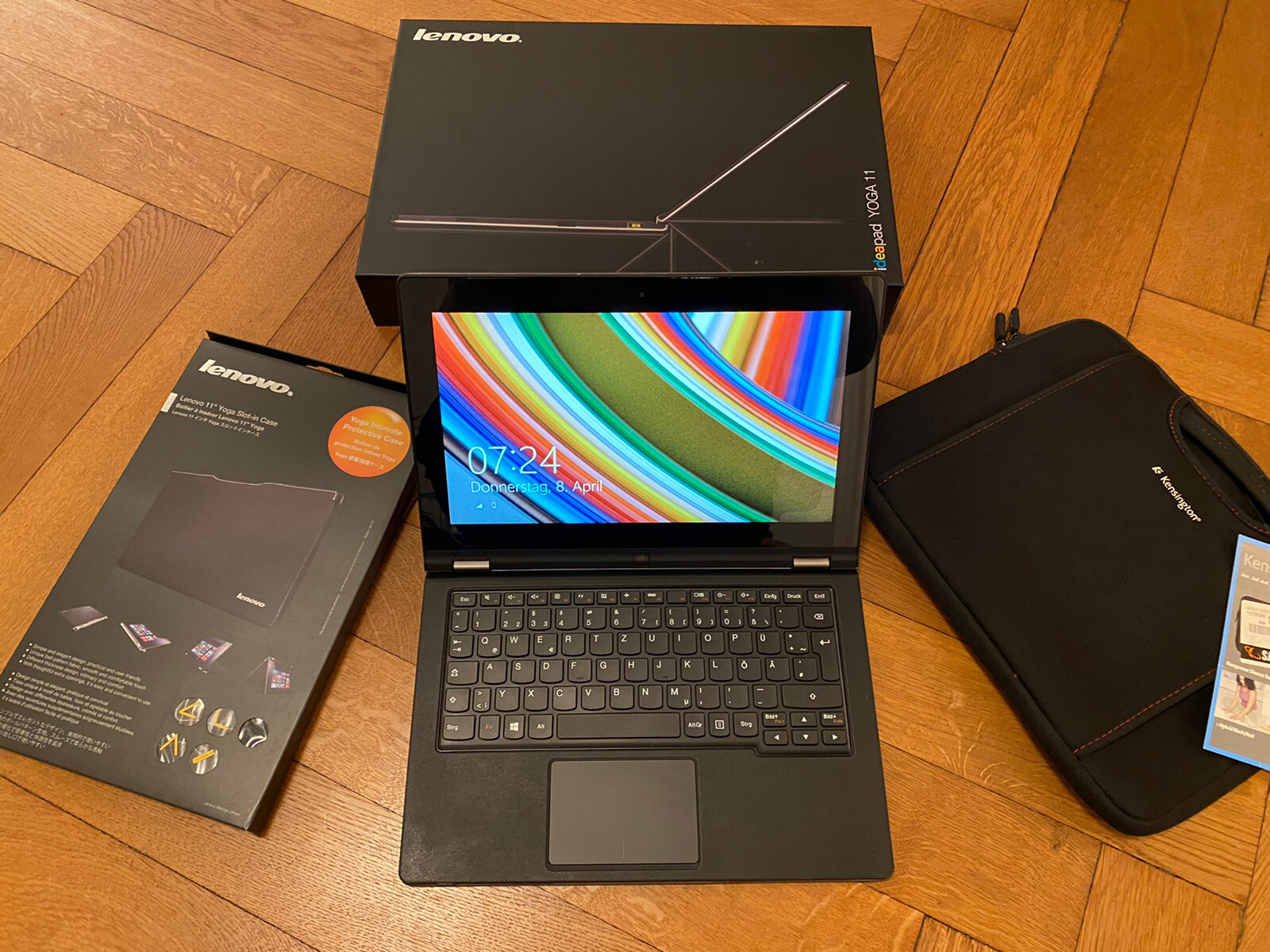 Lenovo Ideapad yoga 11 (11.9 inch LED, 1.3 GHz CPU, 2GB RAM, 64GB SSD, Win8 RT)
