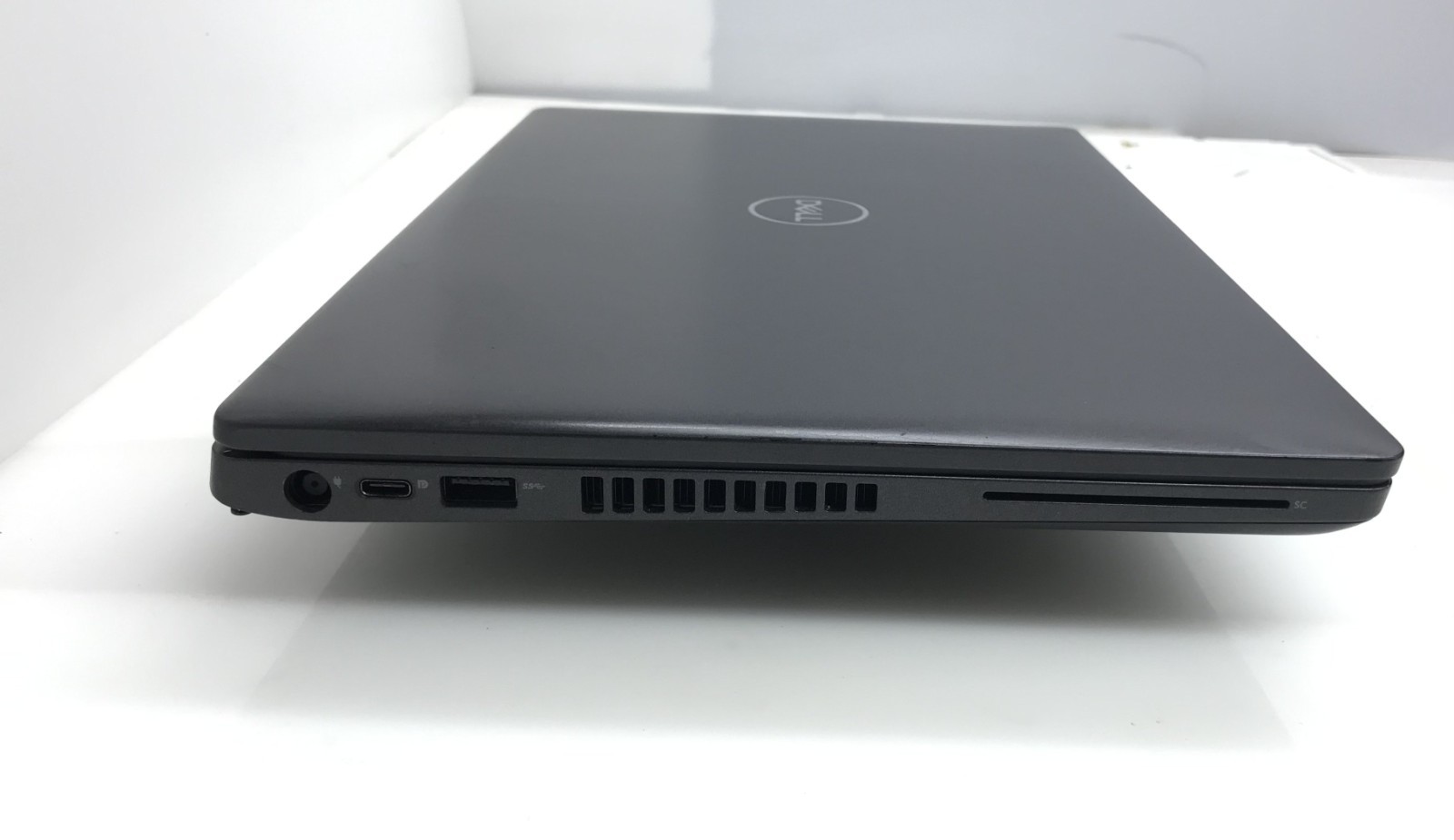 DELL LATITUDE 5400 i7-8665U@1.90GHz 8GB RAM 256GB NVMe W11P *READ