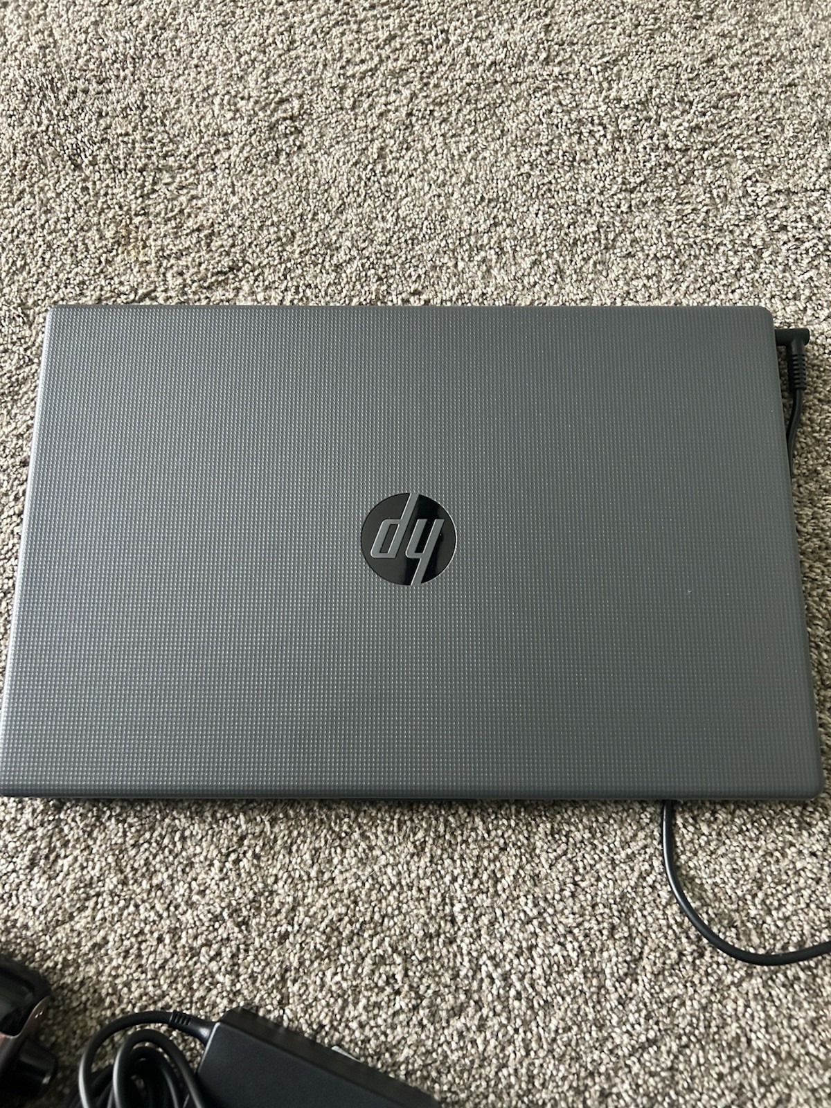 HP 255 G10 Notebook PC 15.6-inch 8 Ram 256GB SSD AMD Ryzen 5