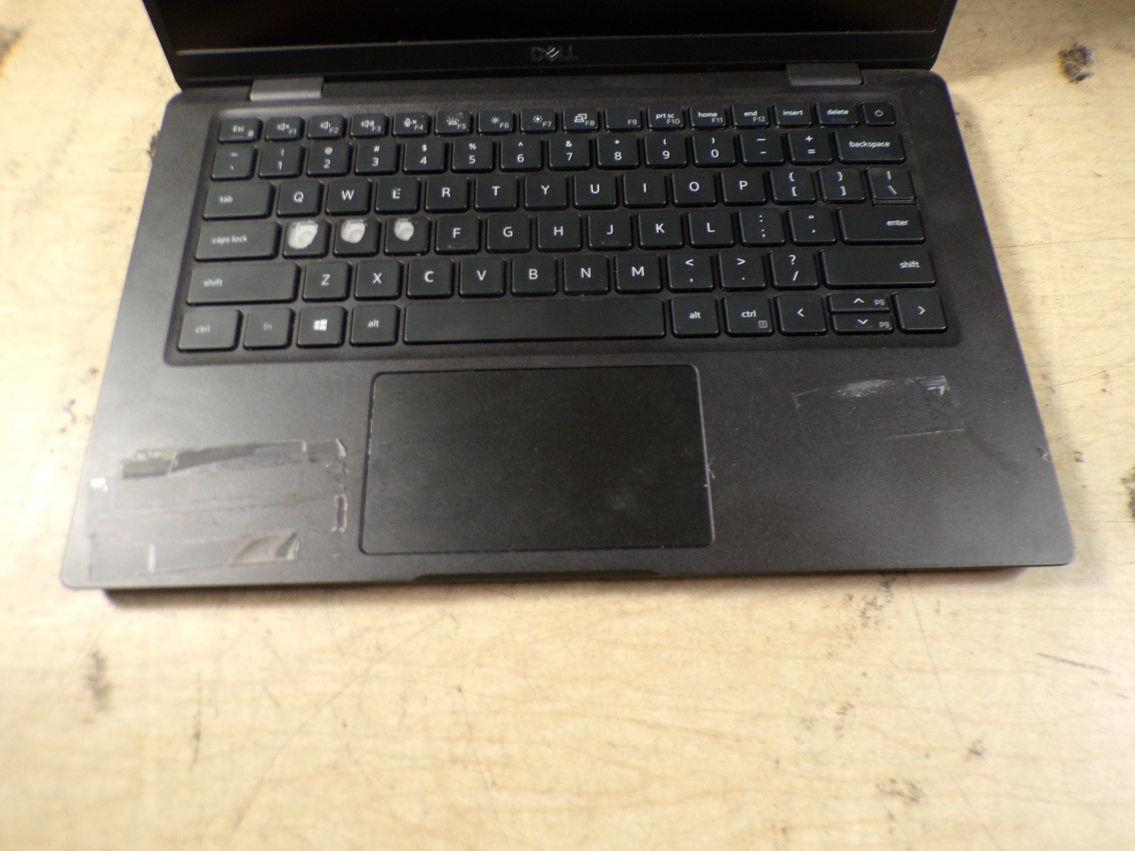 DELL LATITUDE 7320 INTEL CORE I7-1165G7 16GB RAM **HAS WEAR **NO HD/ NO CADDIE
