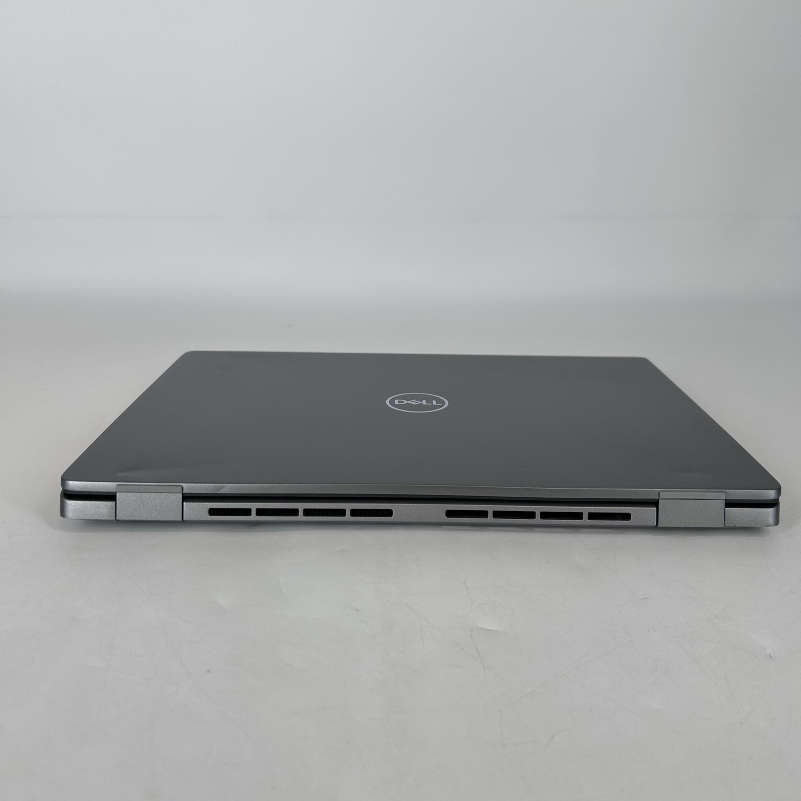 Dell Latitude 7450 14 Gray QHD+ TOUCH 3.8 GHz Ultra 7 165H 32GB 256GB SSD Fair