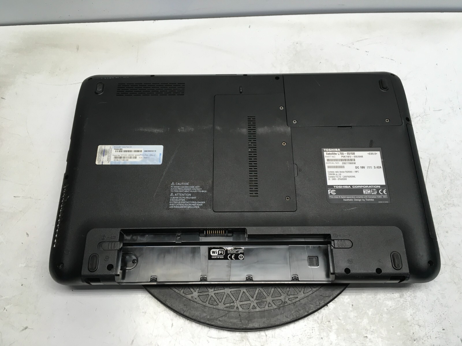 Toshiba Satellite L755-S5158 Intel i5-2450M 2.5GHz 4 GB NO HDD