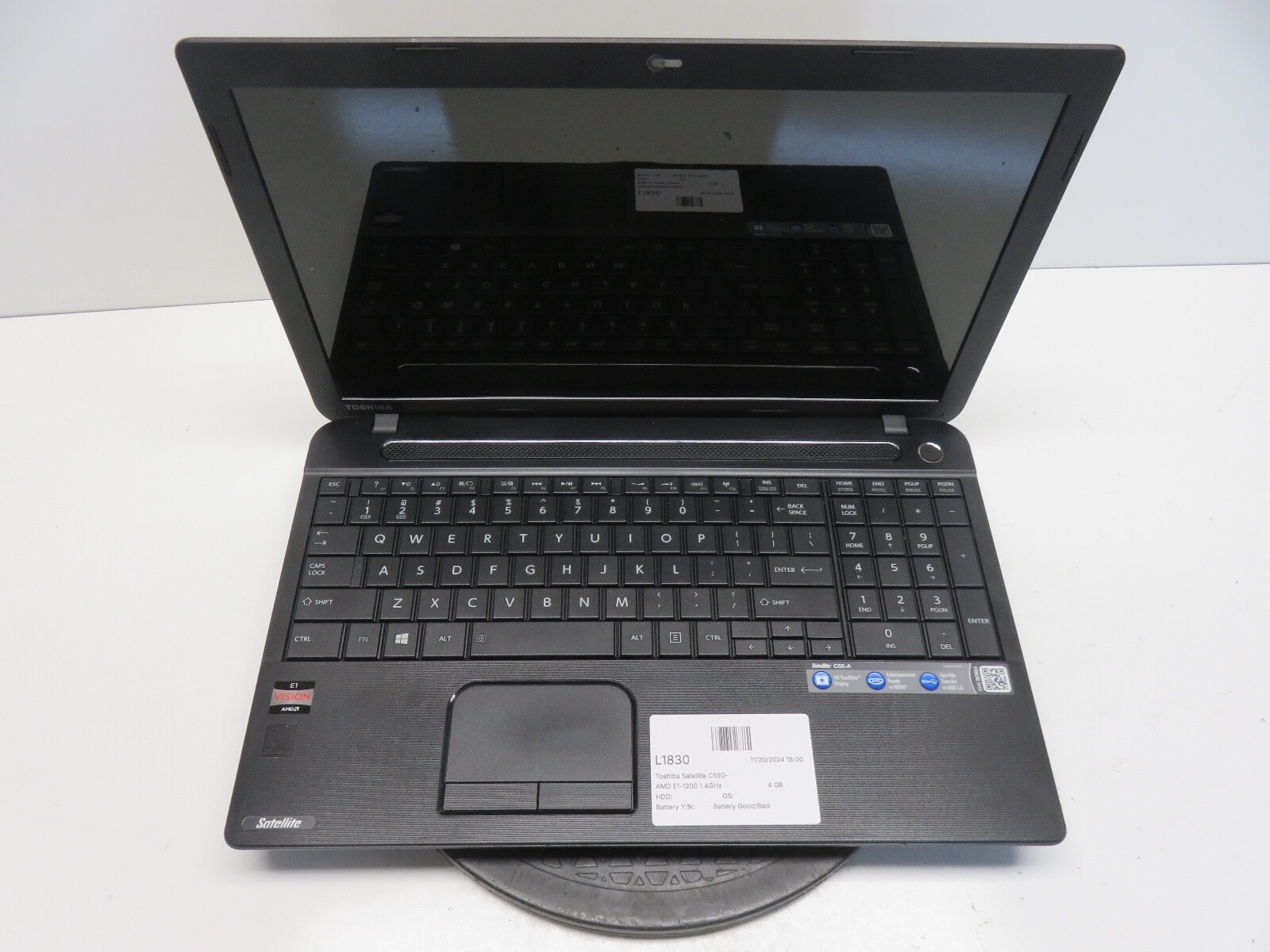 Toshiba Satellite C55D-A5240NR AMD E1-1200 1.4GHz 4 GB NO HDD No Batt