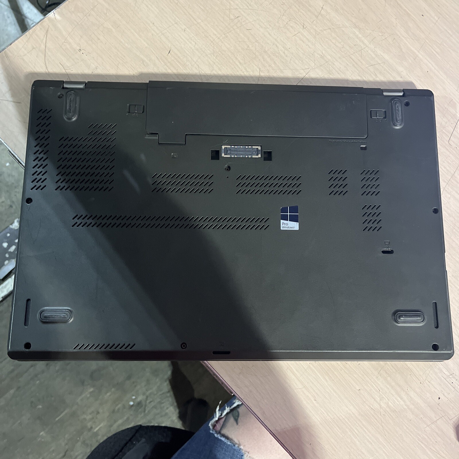 THINKPAD LENOVO T560 INTEL CORE I5-6300U 2.40GHZ 4GB RAM NO HD +