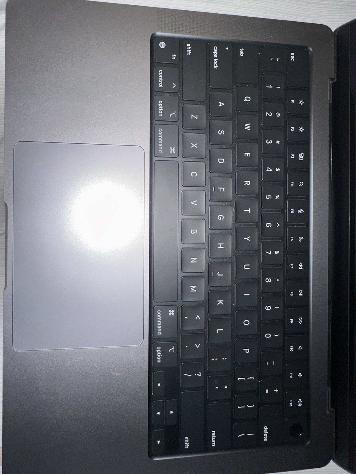 MacBook Pro 14 Space Gray 2021 3.2GHz M1 Pro 8-Core CPU 14-Core GPU 16GB 512GB