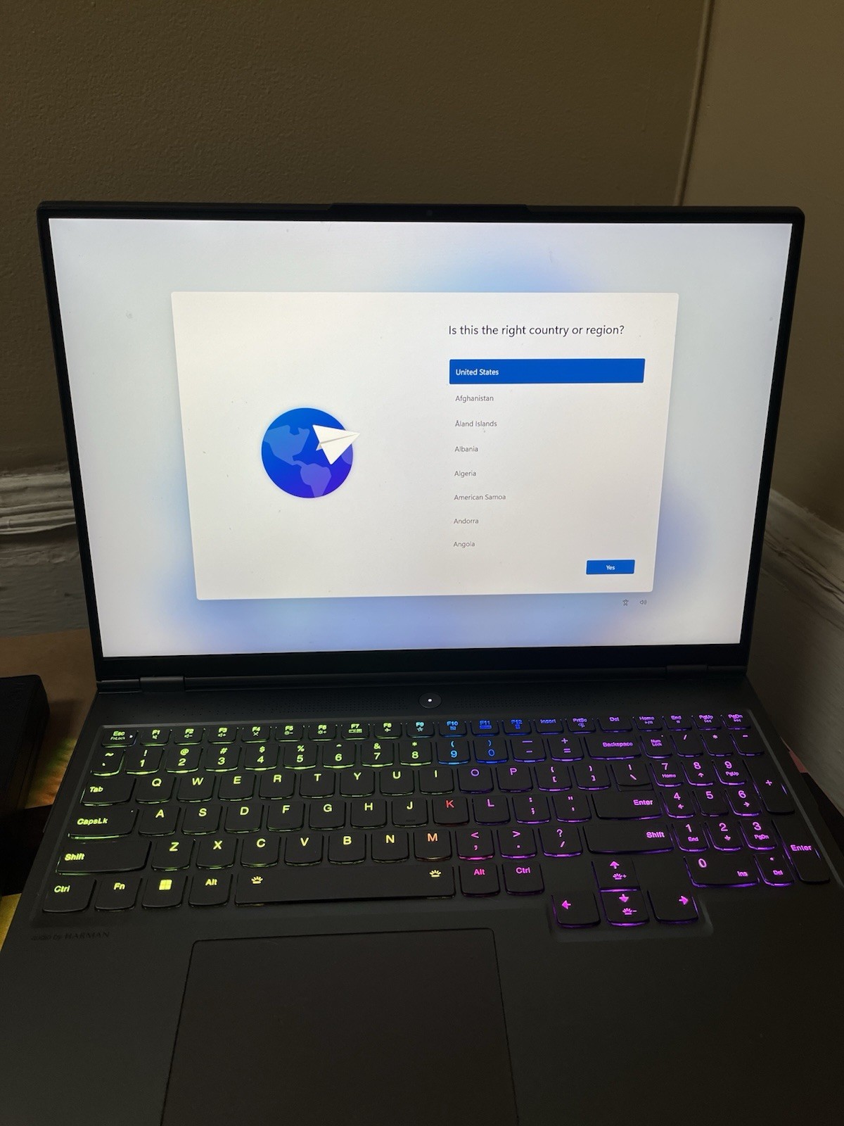 Lenovo Legion 7 16ACHg6 – AMD Ryzen 5800H 3.2 Ghz/ RTX3070 / 16GB Ram / 1 TB SSD