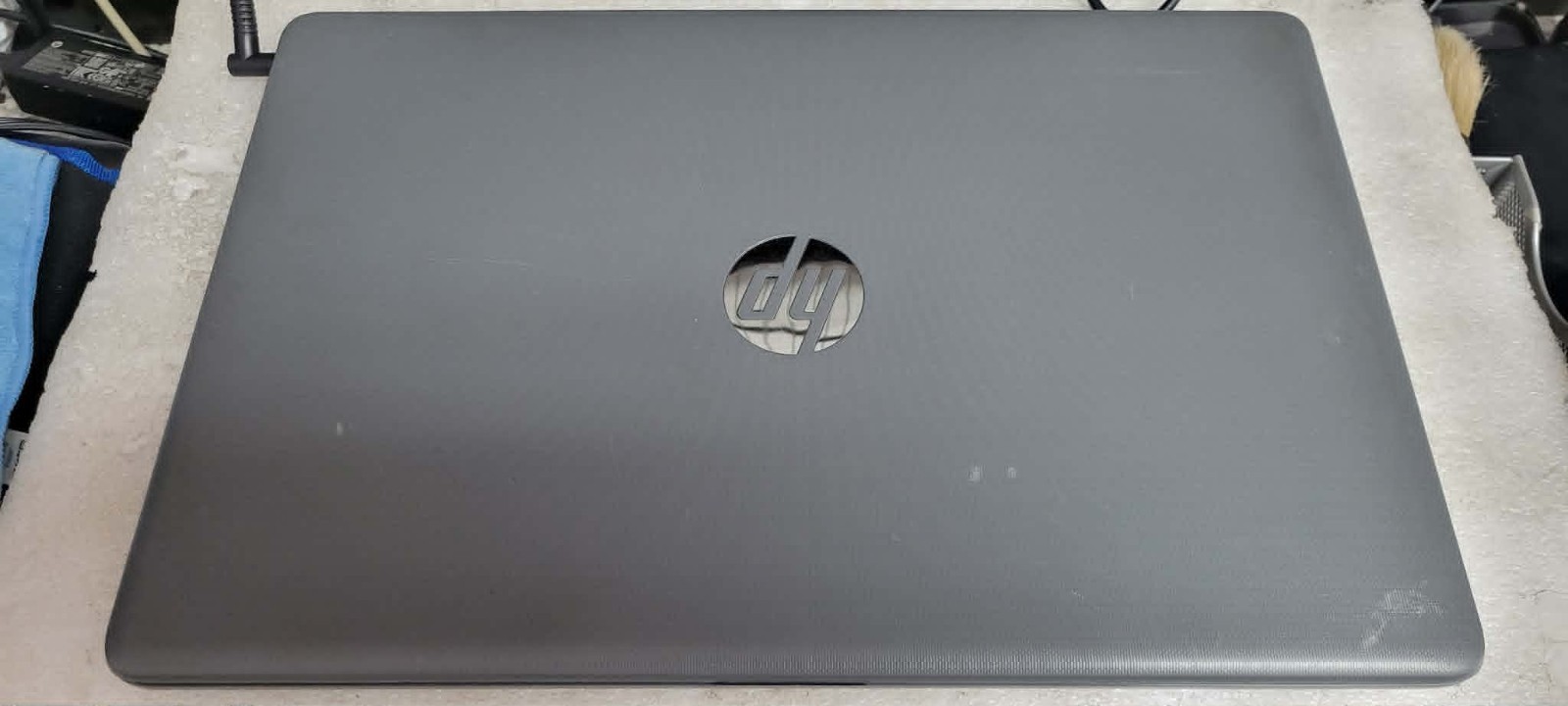 HP 15-da1xxx NoteBook 15.6″ i5-8265U 1.60 GHz 4 GB RAM No SSD/OS – Arabic KB