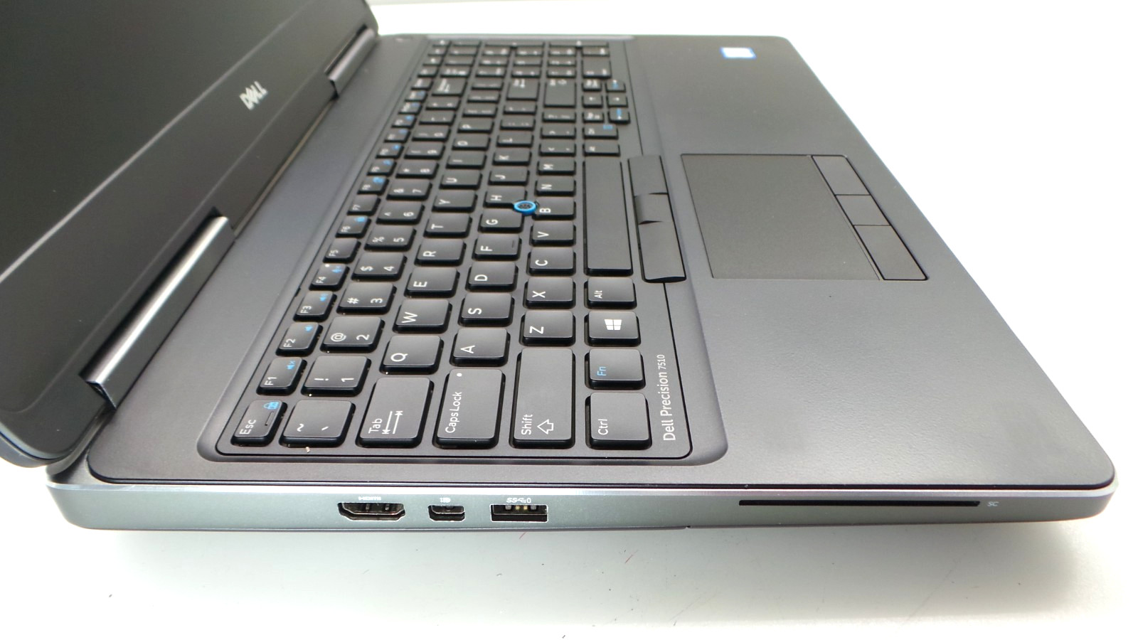 Dell Precision 7510 | 15.6″ | i7-6820HQ | 16GB 500GB SSD | Win 11 Pro