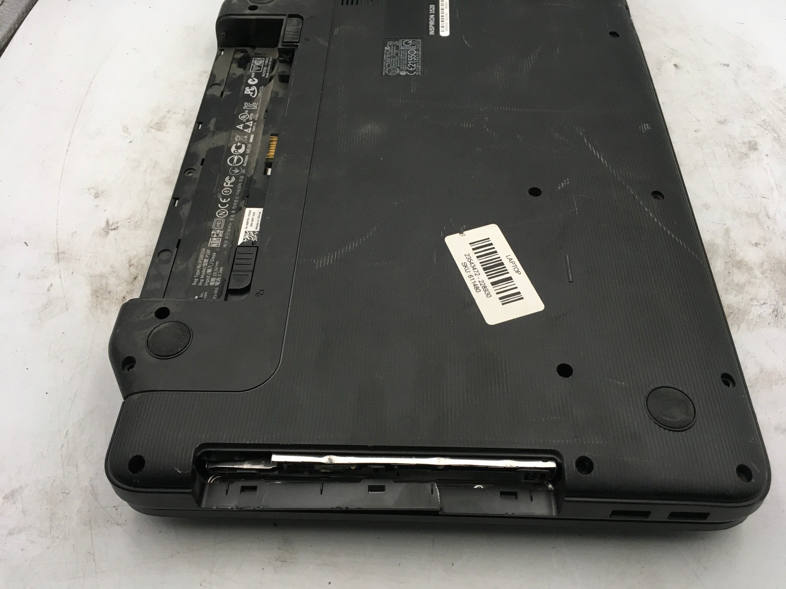 DELL INSPIRON 3520 – FOR PARTS – INTEL CORE I3 – 4GB RAM – 15″ – READ DESC – BB