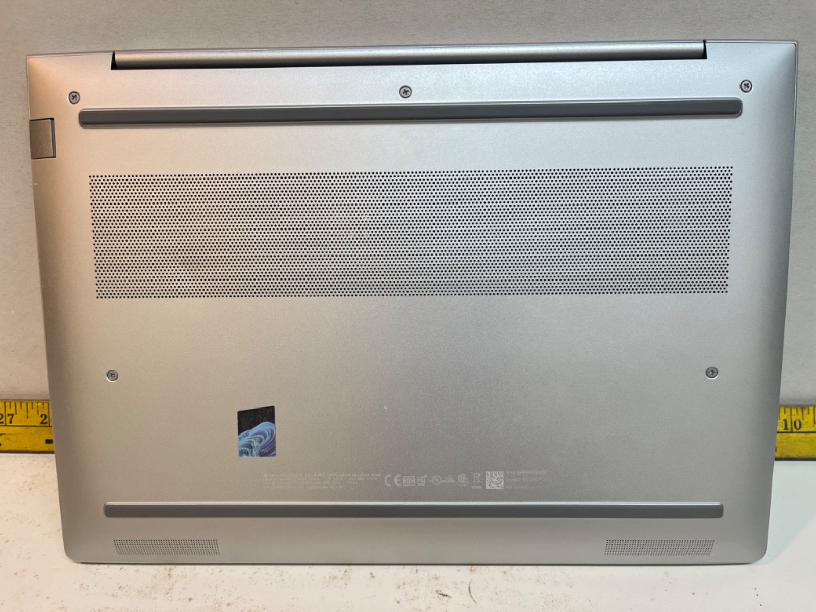 HP EliteBook 640 G11 Poly Studio Intel VPRO B11W0UP-ABA Laptop AS-IS