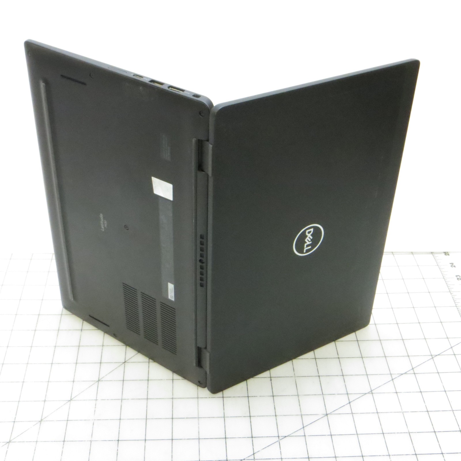 Dell Latitude 7430 Intel i7 12th Gen 16GB RAM 512GB SSD 14″ Win 11 Pro Laptop PC