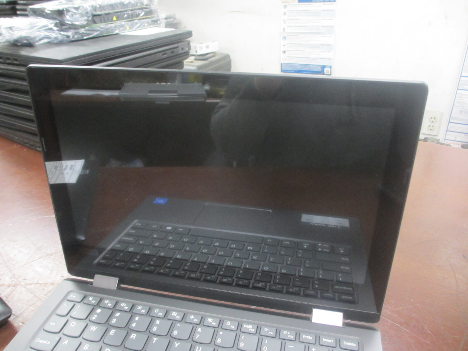 Lot of 2 Lenovo Flex 6-11IGM Celeron N4000 1.10GHZ 4GB 64GB eMMC Touch Laptop