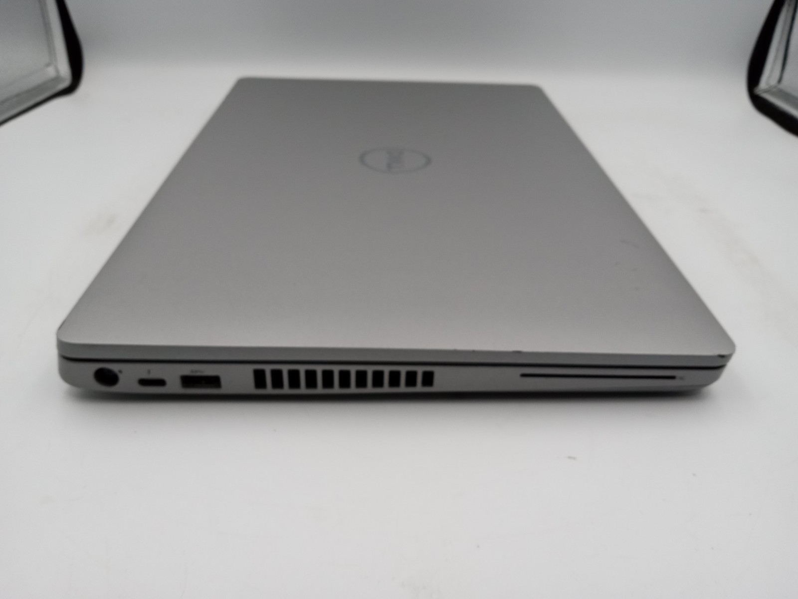 Dell Latitude 5510 15″ Intel i7-10810U 4GB RAM 128GB SSD Windows 11 – READ -RR
