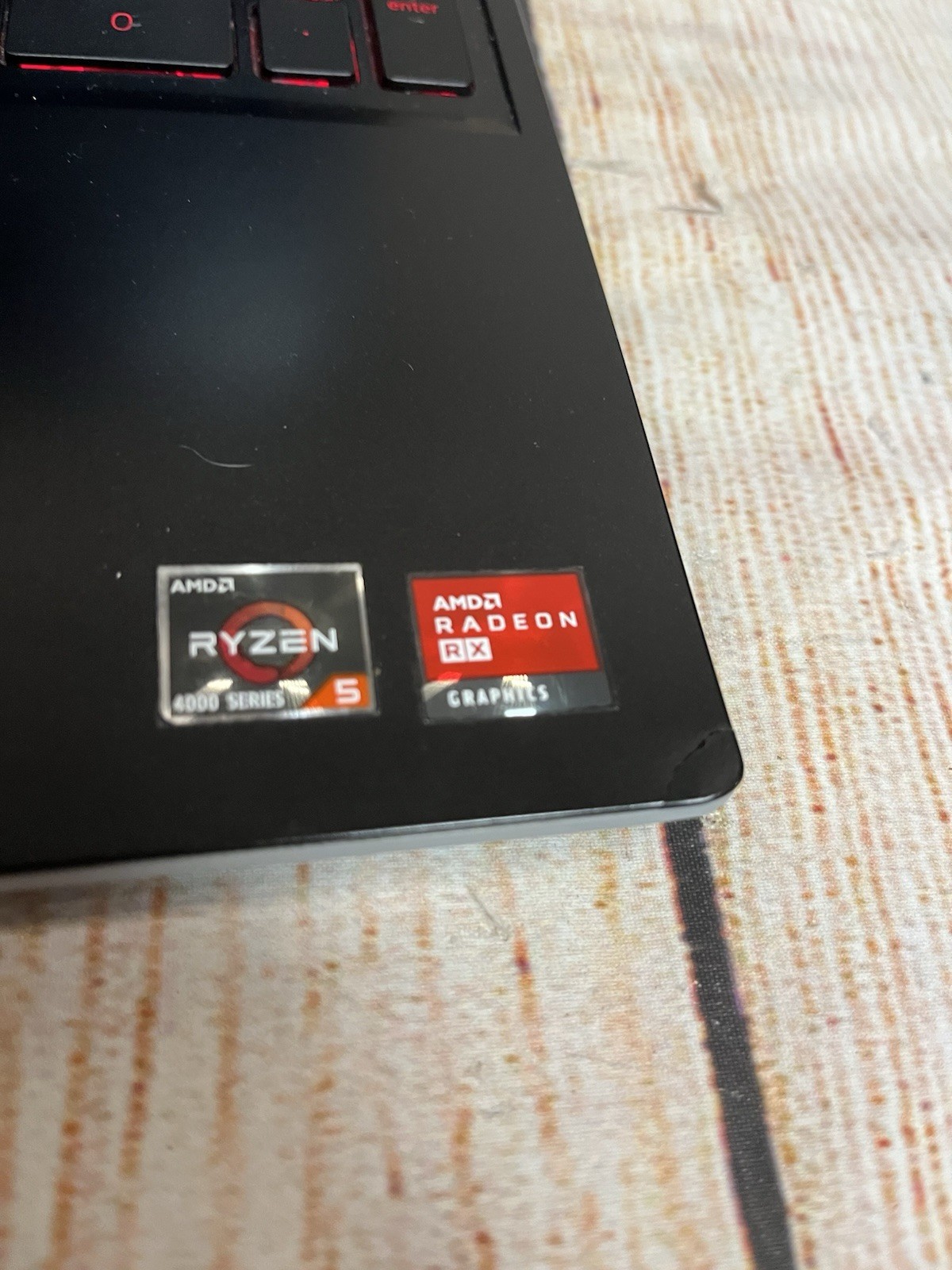 Dell G5 G5s 5505 Gaming Laptop 15.6″ AMD RYZEN 5 8GB 256GB