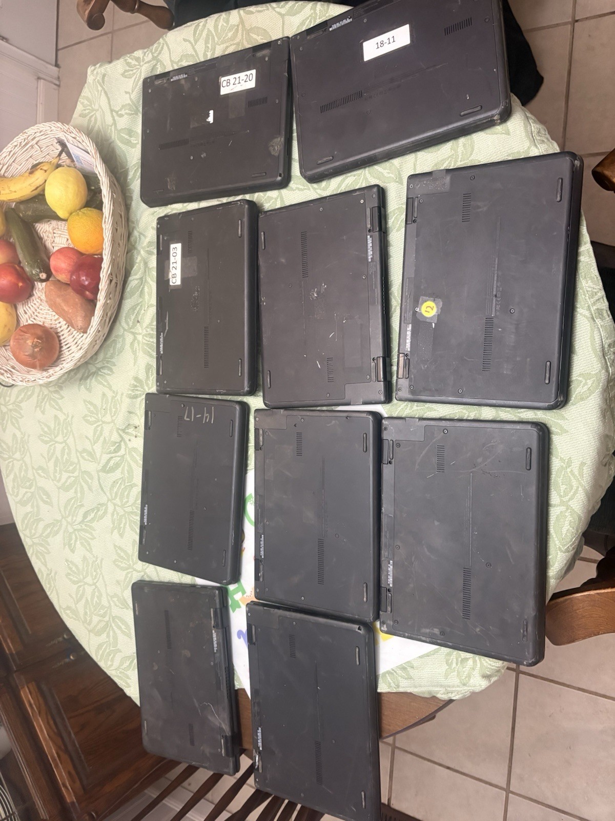 LOT OF 10 Lenovo ThinkPad 11e Chromebook Laptops UNTESTED AS IS. MAKE OFFER