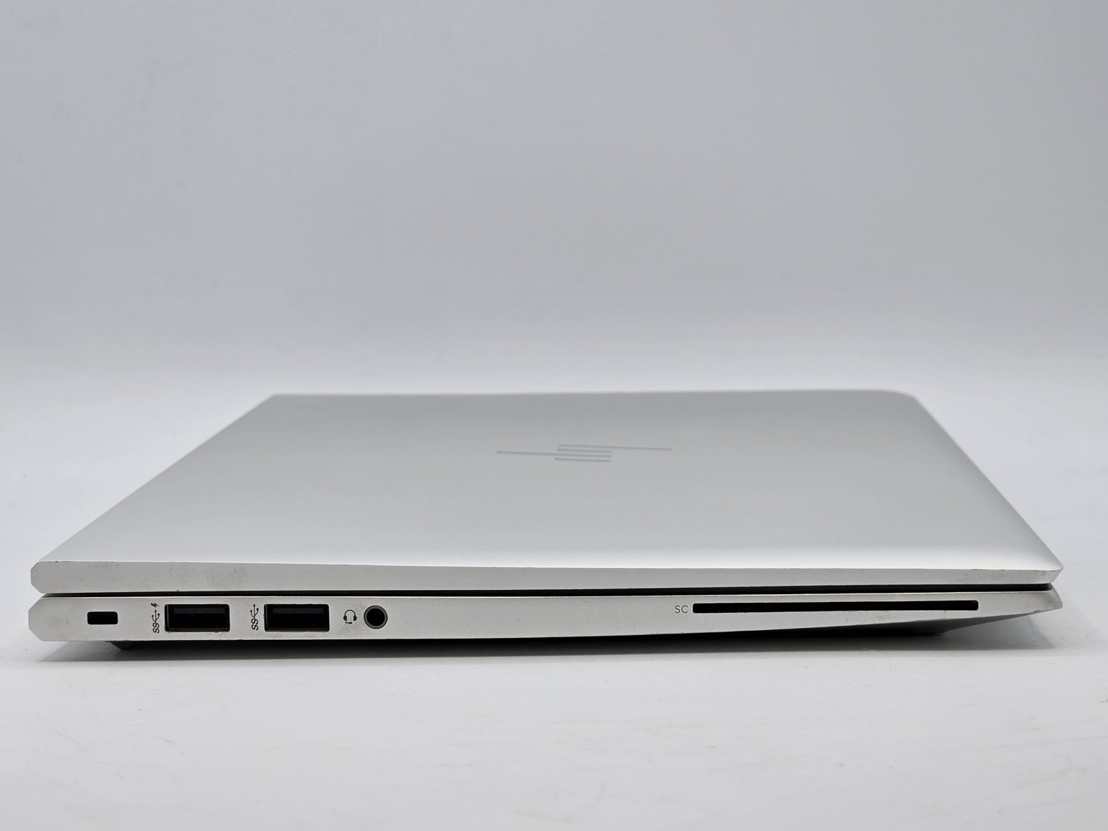 HP EliteBook 835 G8 13″ FHD Touch RYZEN 7 PRO 5850U 512GB 16GB W11P Backlit