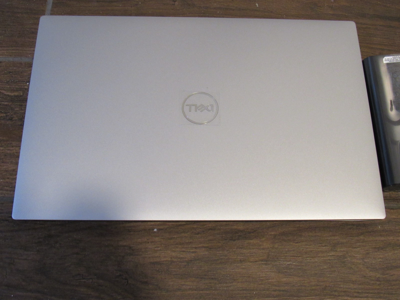 Dell XPS 15 9520 i9-12900HK FHD+ 16GB RAM 512GB SSD RTX 3050 Ti EXCELLENT