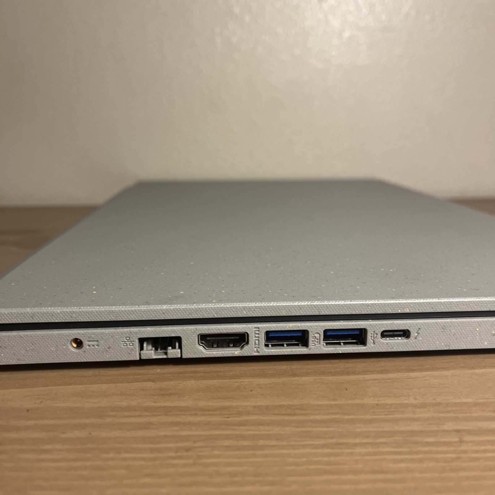 Aspire Vero AV15-52-5488 Notebook | i5-1235U | 8GB RAM | 512GB SSD | Win11 Home