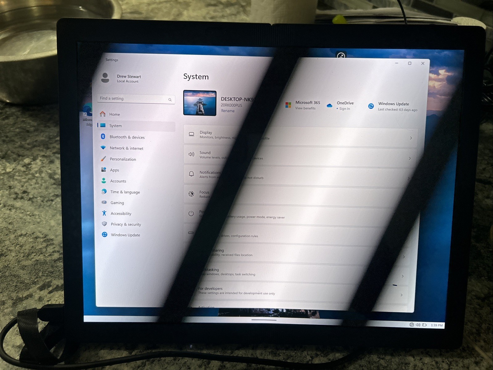 Lenovo ThinkPad X1 Carbon Gen 9 14″ i7-1185G7 512GB SSD 16GB RAM Under Warranty