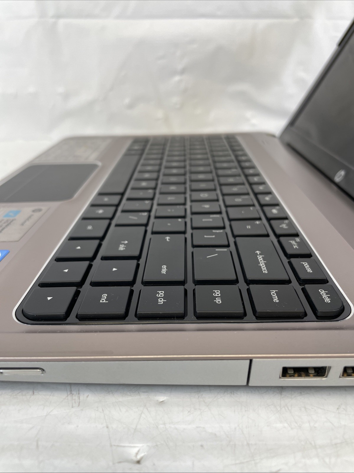 HP Pavilion DM4-1165DX Intel i5-450M 2.4GHz 4GB RAM 500GB HDD Windows 10 Pro