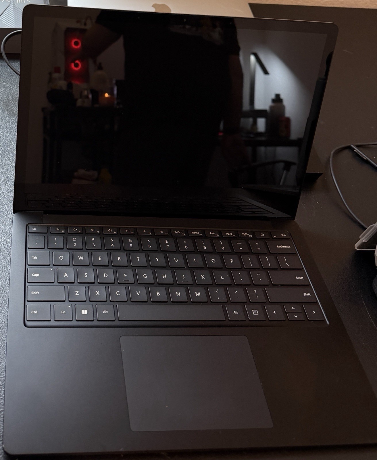 Microsoft Surface Laptop 4 13.5″ Touchscreen i7 Intel, 16GB Ram, 256GB SSD