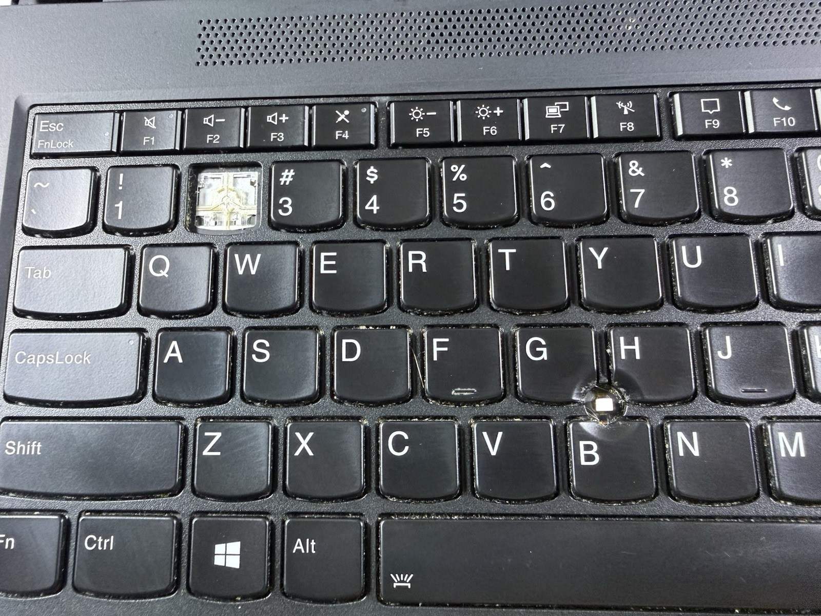 LENOVO THINKPAD P15 GEN 1 | CORE I7-10850H 256GB 16GB RAM WIN 11 NVIDIA T2000