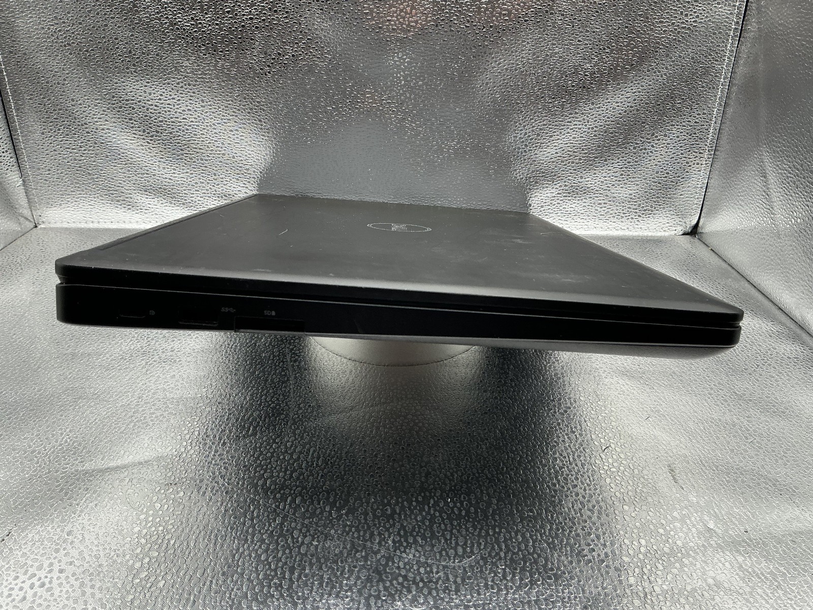 Dell Latitude 5490 15.6″, i5-8250U @ 1.60GHz, 16GB RAM, 256GB SSD, Win 10 Pro