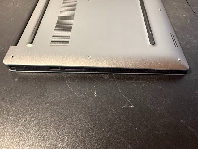 DELL PRECISION 5520 i7-6820HQ 512GB SSD 32GB RAM (No Charger Included)