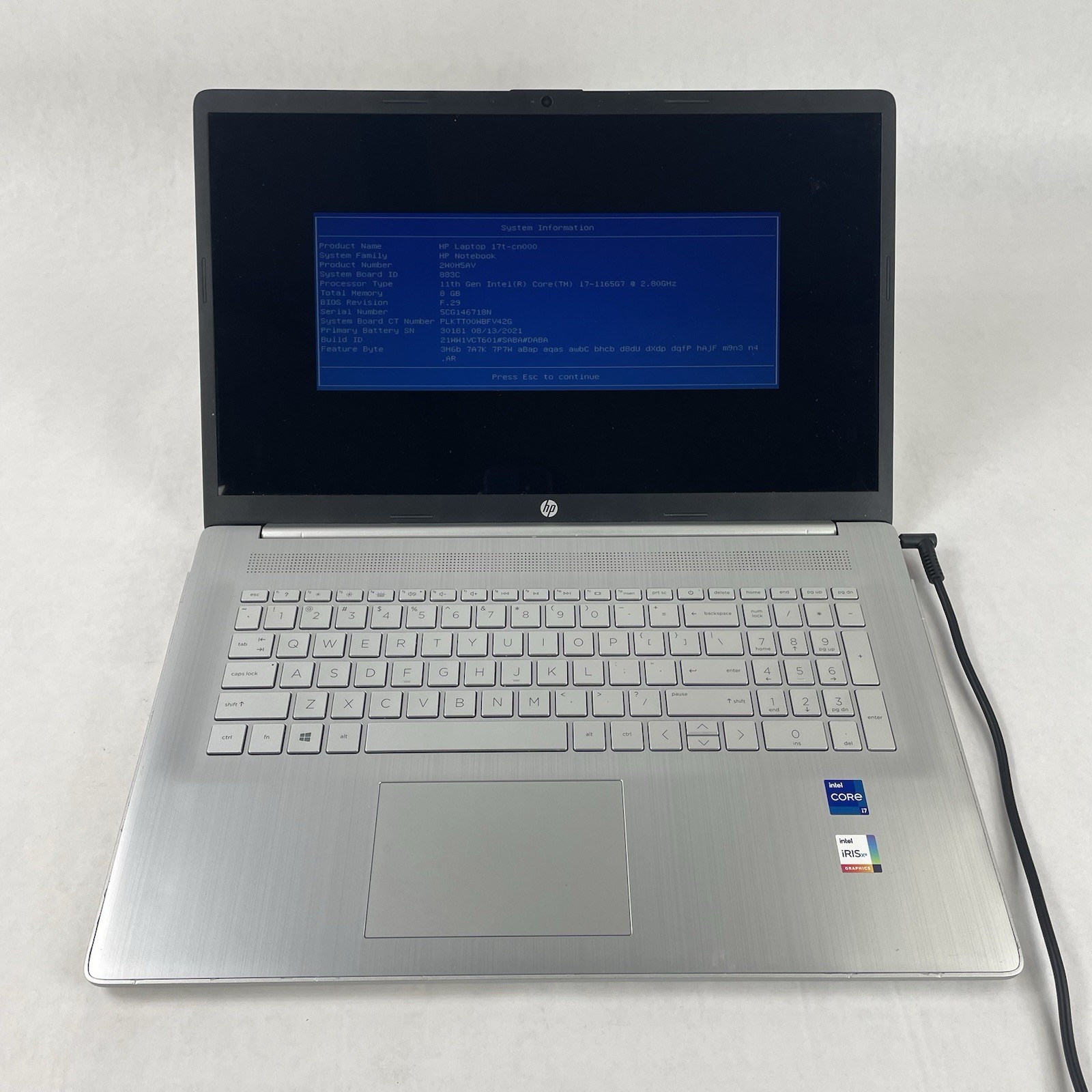 HP 17+-cn000 17.3″ i7-1165G7 2.80 GHz 8 GB RAM No SSD No OS – Bad Corners