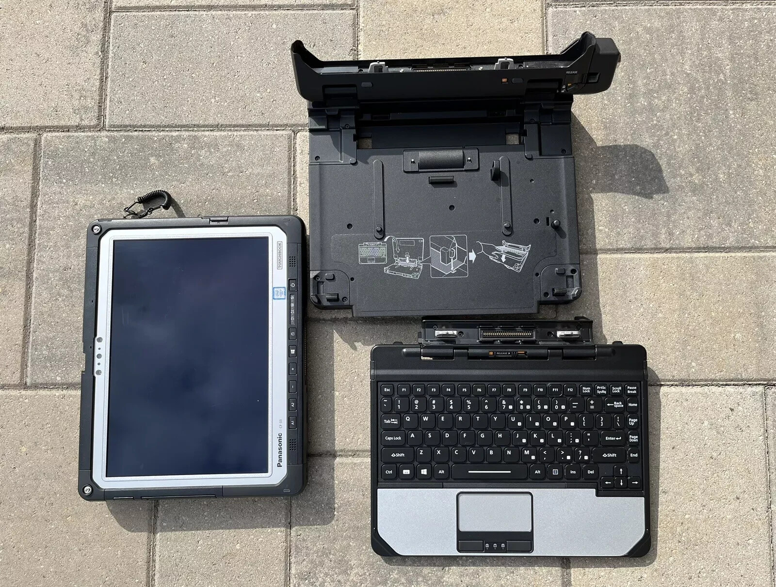 Panasonic Toughbook CF-33 Win 11 Core i7-7600U 16GB 512GB Slim Keyboard Docking