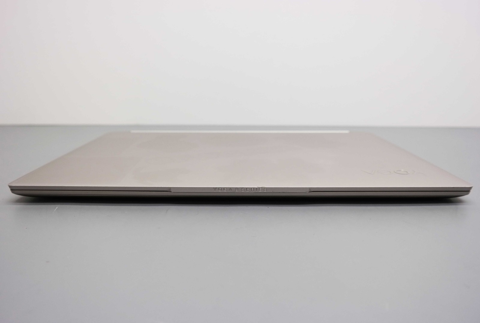 Lenovo Yoga 9 14ITL5 14″ Intel Core i7-1185G7 16GB 512GB SSD