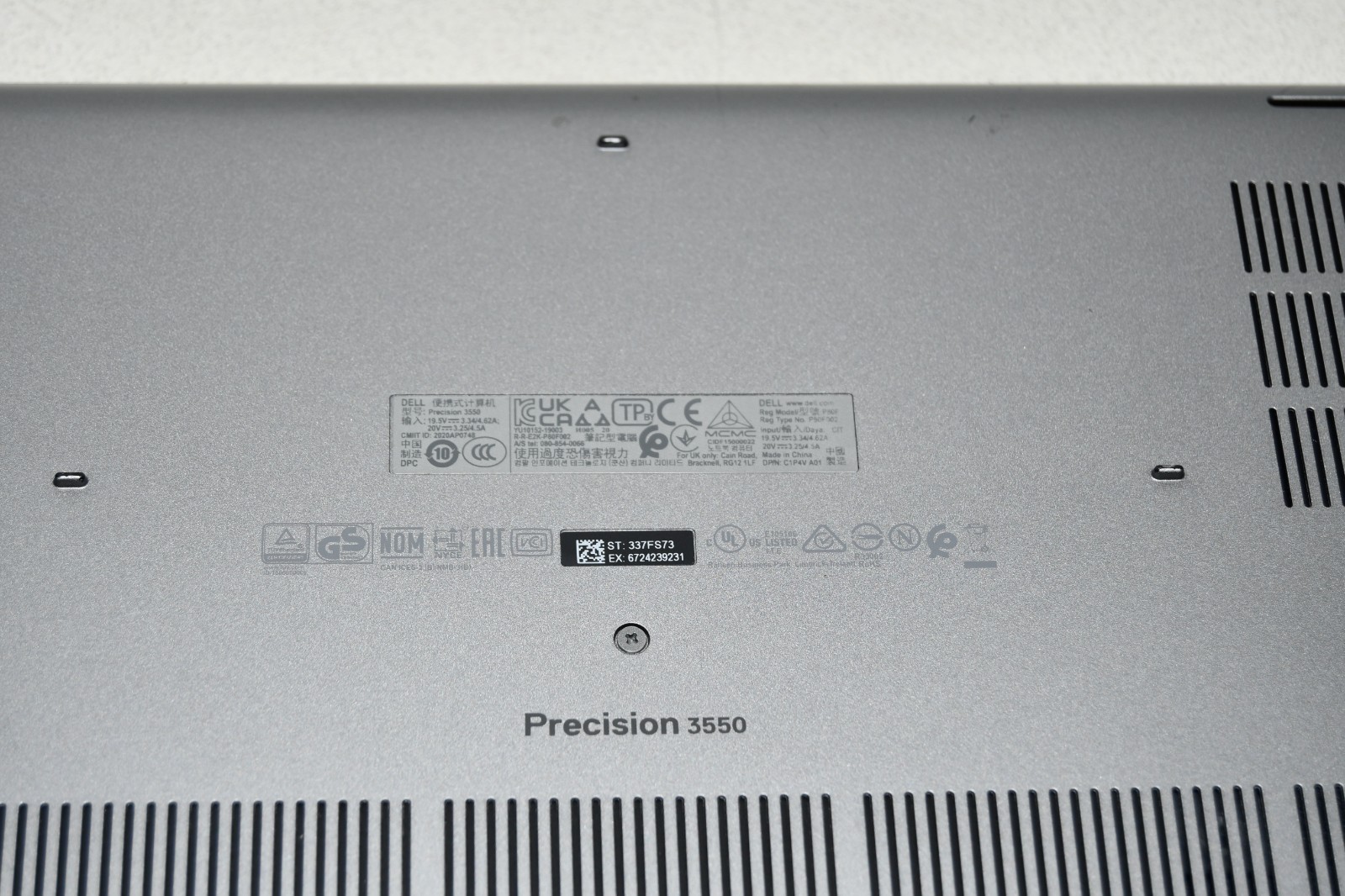^ Dell Precision 3550 15.6″ Intel i7-10510U @ 1.80GHz 16GB Ram No HD #X6997