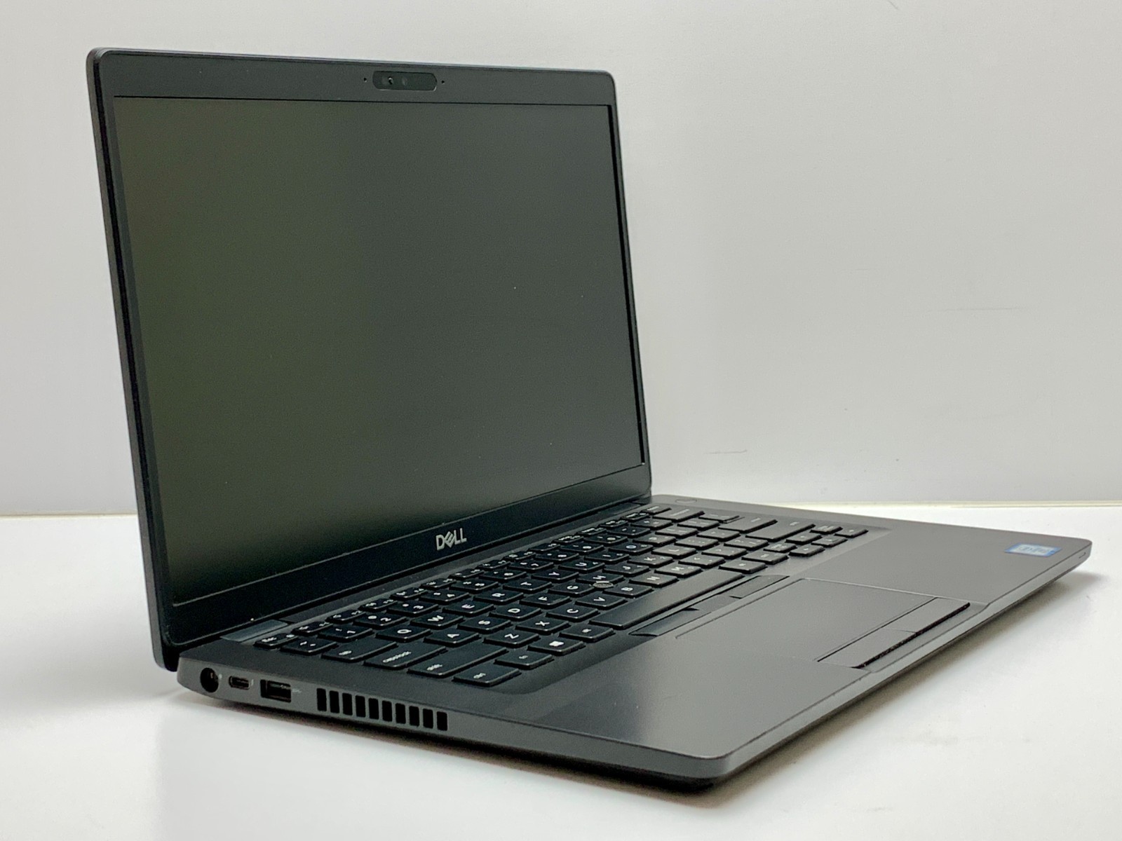 Dell Latitude 5400 | i5-8365U | 8GB RAM | 256GB NVMe | LINUX