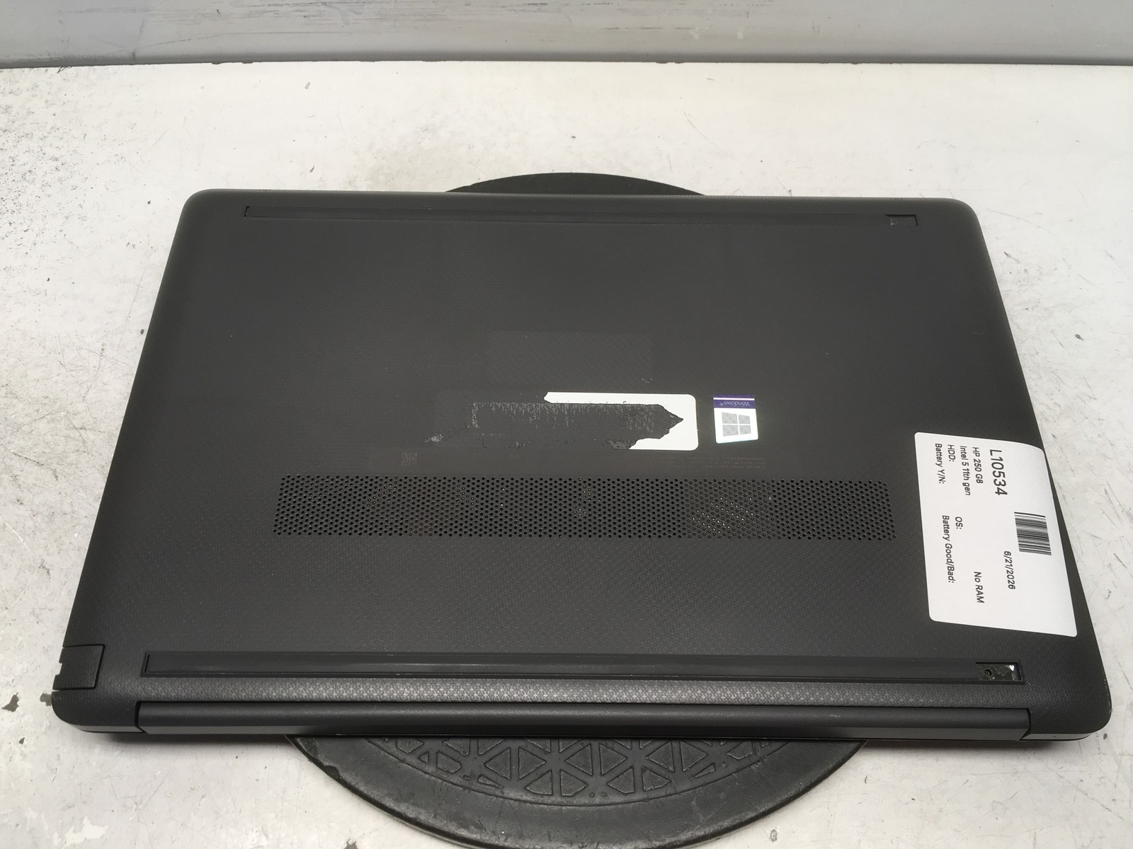 HP 250 G8 Intel 5 11th gen No RAM NO HDD No Batt